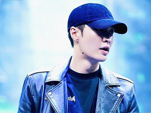 “吃瓜娱乐器”反转不断：幕后推手揭秘引发热议